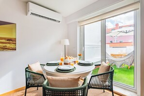 City-Apartment, 2 Schlafzimmer | Wohnbereich