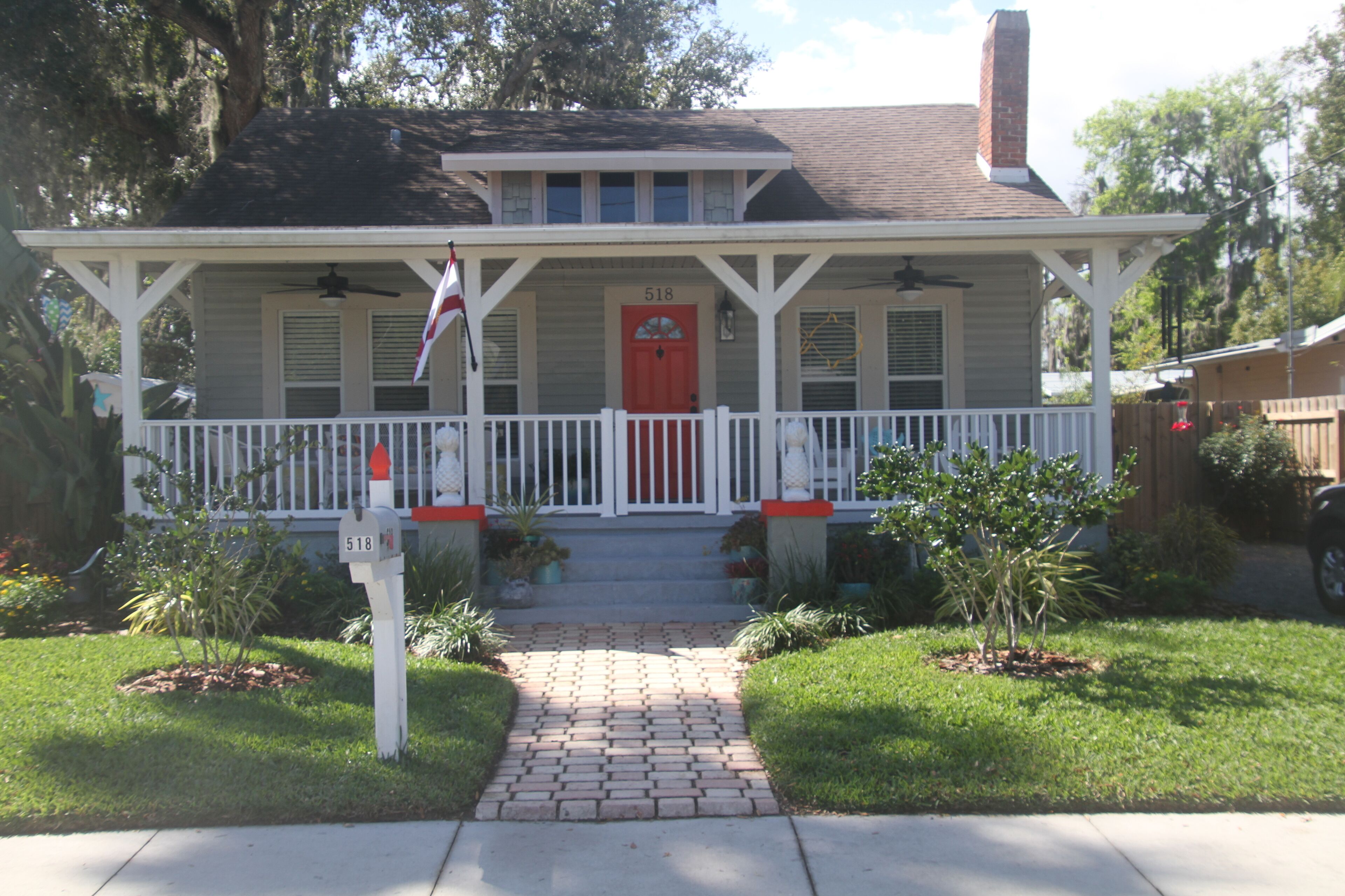 Charming, Newly Renovated, Pet-Friendly Home in the Historic District of NSB