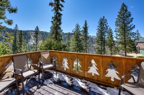 Property grounds - Tree Haven (Yosemite National)