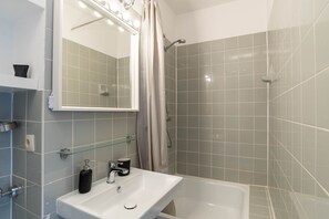 Secador de pelo y albornoces