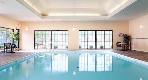 Viihtyisät yksiköt The Falls Village Resortissa Bransonissa!