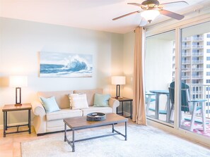 Condo (Shores Of Panama 1409) | Living room