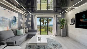 Kondominium, 1 Tempat Tidur King dengan tempat tidur Sofa (The Summit 231) | Eksterior