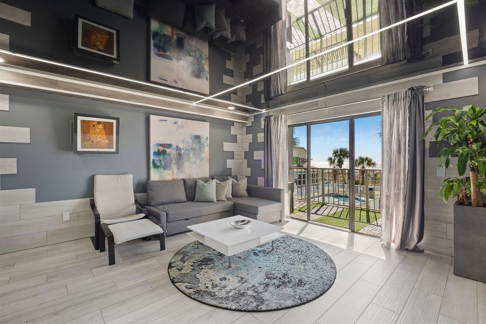 Condo, 1 cama King e sofá-cama (The Summit 231) | Fachada