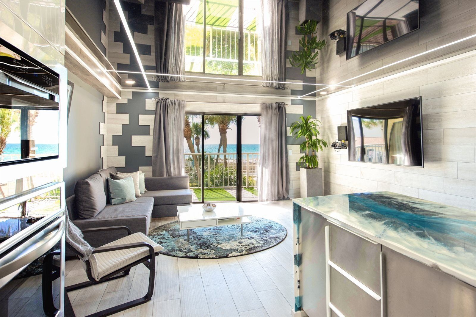 Condo, 1 cama King e sofá-cama (The Summit 231) | Fachada