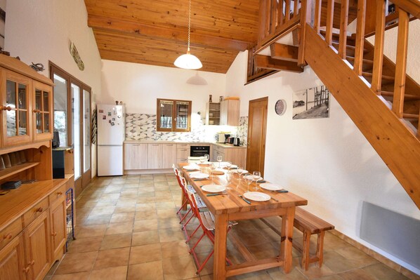 Dining - Seignosse “Villa Le Pley” Pleasant Landes villa for 9 people. (SEIGNOSSE)