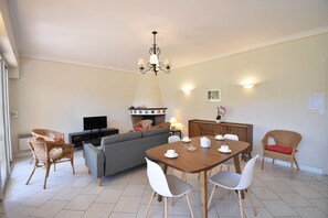 Interior - Hossegor "LE PASCALOU" Villa for 4 people. (HOSSEGOR)