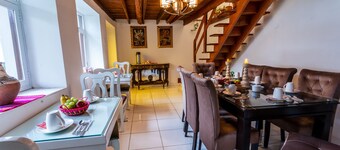 Standard room with mountain view