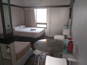 1 bedroom, minibar, free WiFi, bed sheets - Flat Frente para o Mar Praia de Iracema (Fortaleza)