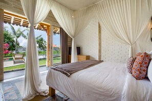 8 bedrooms, iron/ironing board, Internet, bed sheets - Enjoy a Holiday of a Lifetime Renting Your Own 5 Star Private Villa at the Best Rate in Kerobokan (Bali)