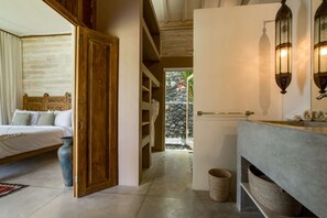 8 Schlafzimmer, Bügeleisen/Bügelbrett, Internetzugang, Bettwäsche