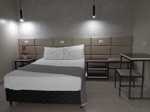 Suite | 手提電腦工作空間、免費 Wi-Fi、床單