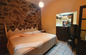 Ameublement personnalisé, Wi-Fi gratuit, draps fournis