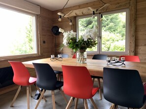Dining - Chalet BAMBI in GÉRARDMER for unforgettable holidays (GERARDMER)