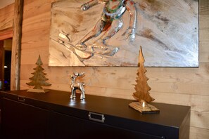 المنشأة من الداخل