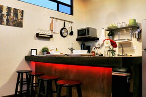 Exclusive Villa, 1 Bedroom, Non Smoking, Mountain View | Private kitchen