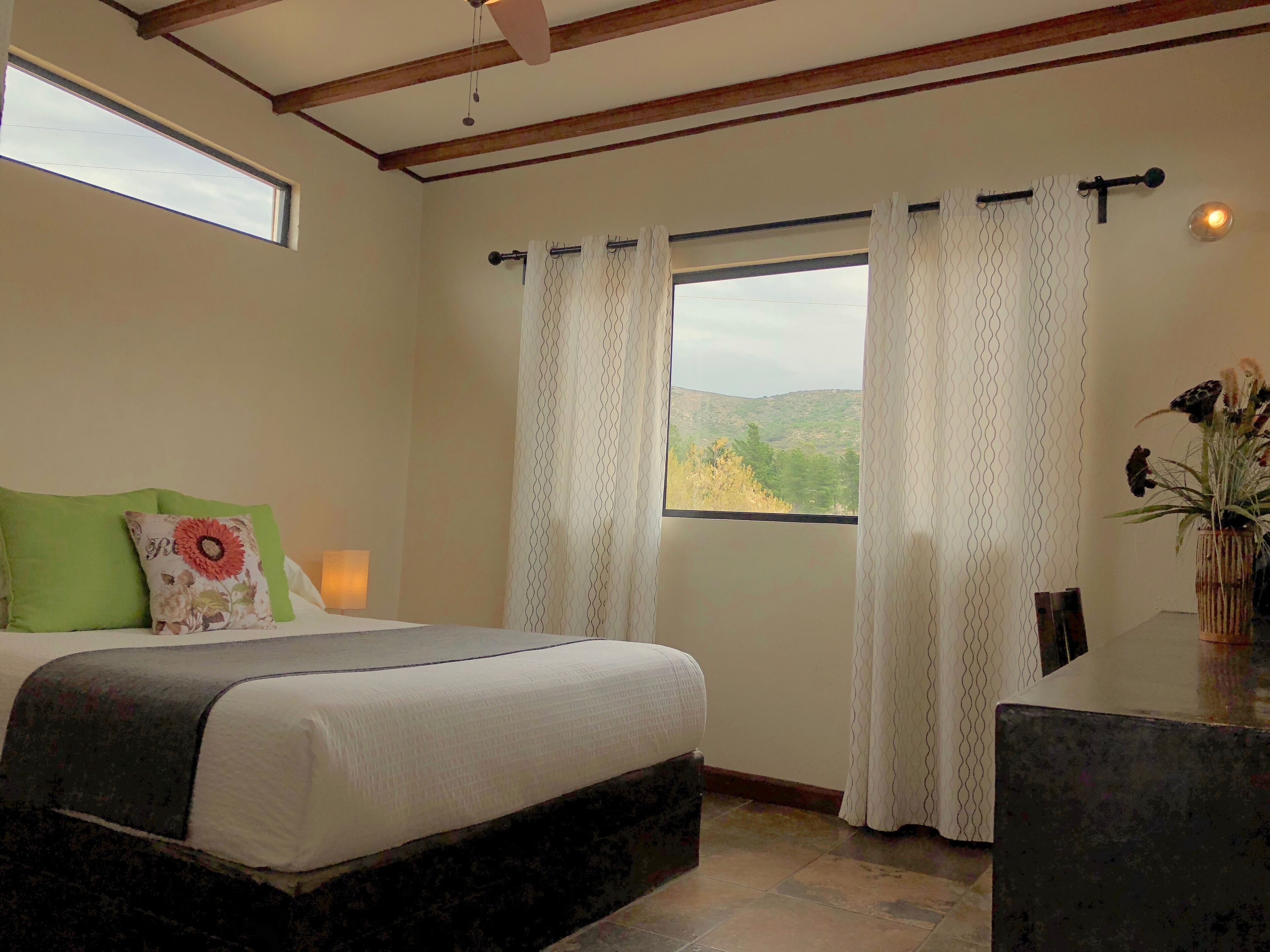 Villa exclusiva, 1 habitación, para no fumadores, vista a la montaña | Edredón, camas con efecto memoria y caja de seguridad en la habitación 