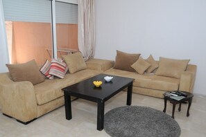 Living area - Furnished apartment in Marrakech FJ6 (Marrakech)