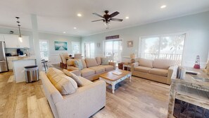 Un reproductor de DVD, un reproductor estéreo