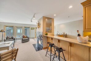 Interior - Beautifully Updated Condominium with Fireplace and Private Indoor Hot Tub (Alta)