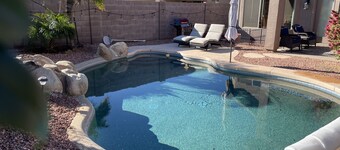 Chandler Home 4 Bdrms. Heated private pool…90+ at no additional charge
