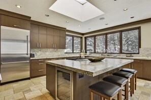 Fridge, microwave, oven, stovetop - Luxury Alta Utah Home with Hot Tub, Pool Table, Game Room and Chef's Kitchen (Alta)