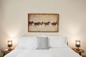 Departamento familiar, 2 habitaciones, 2 baños (Self Check-in with Virtual Front Desk) | Ropa de cama de alta calidad y decoración personalizada 