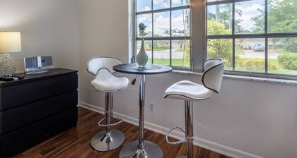 Relaxed AndPeaceful Studio in the hear of Wellington.