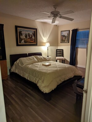 2 soverom, skrivebord, wi-fi (inkludert) og rullestolvennlig