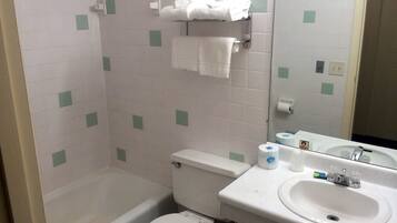 Double Queen Suite Non-Smoking | Bathroom | Combined shower/tub, hair dryer, towels