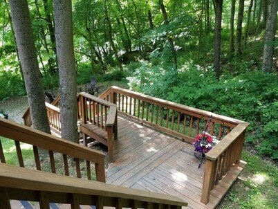 Vacation cabin in the beautiful Hocking Hills
