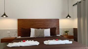 Doppia Comfort | Copriletto in piuma, minibar, una cassaforte in camera