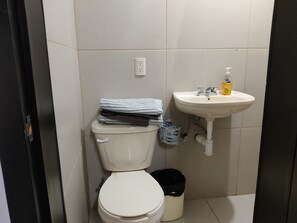 Chambre Double | Salle de bain