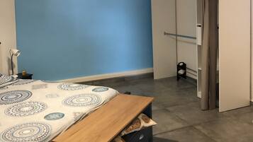 2 habitaciones, escritorio y insonorización