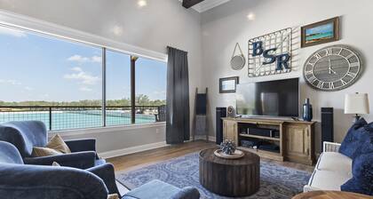 Waco Surf Hotel & Resort