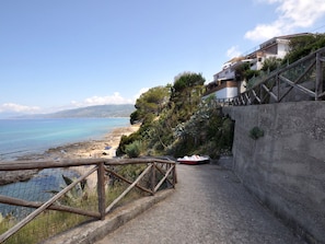 Vue sur la plage ou l’océan