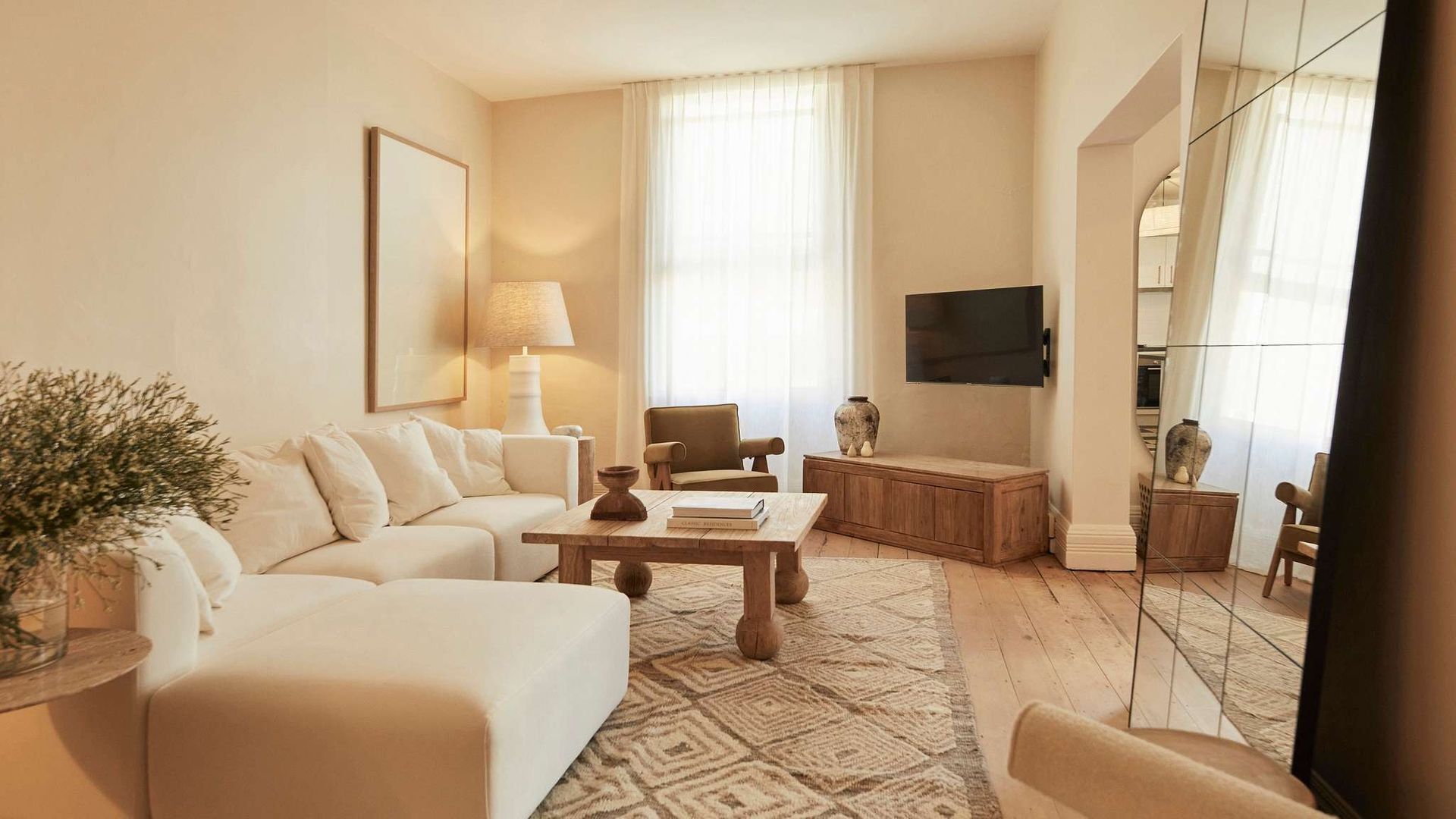 Macleay Apartment by Contemporary Hotels