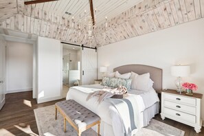 6 dormitorios, cuna de viaje, wifi gratis y ropa de cama