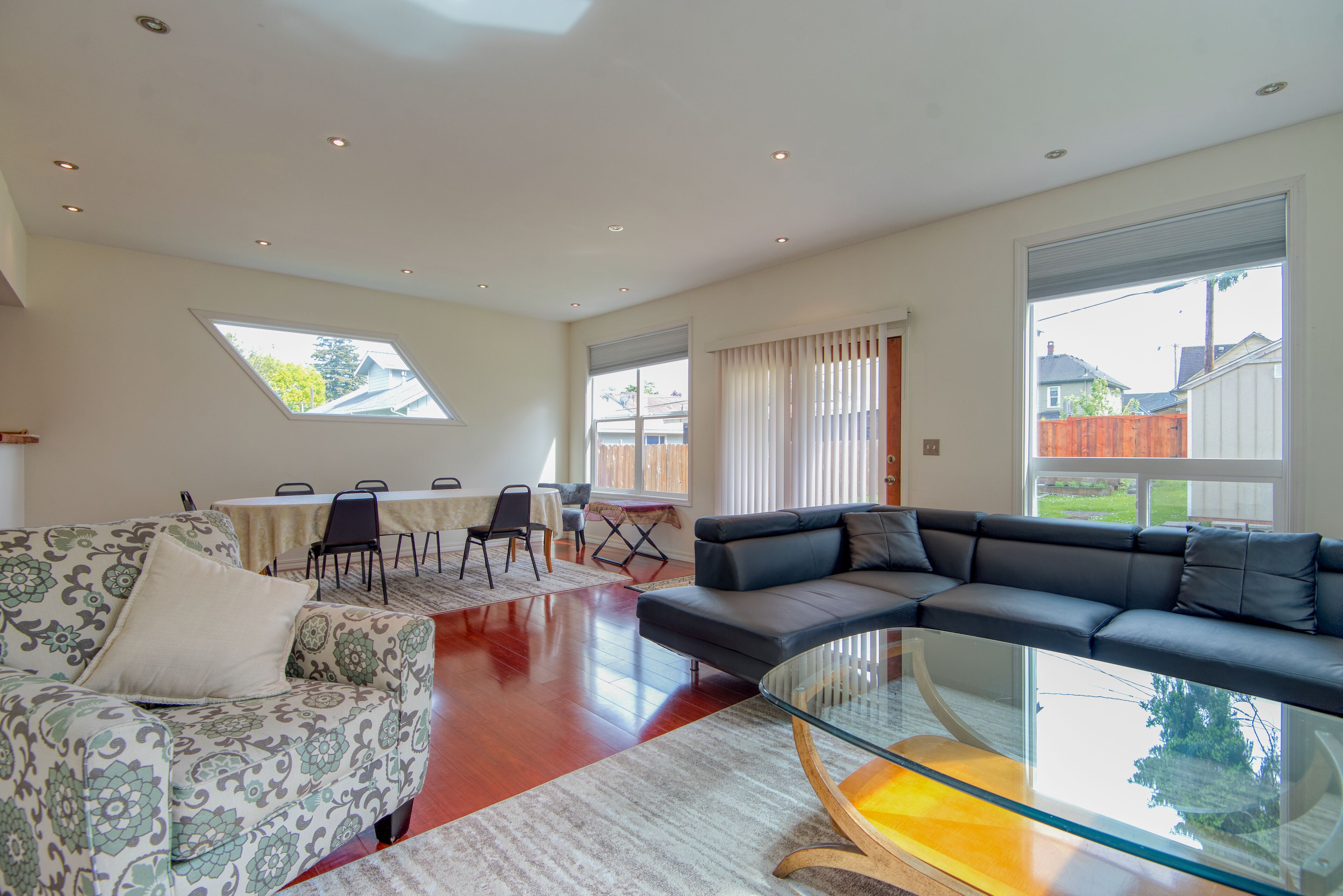 Älytelevisio, työhuone, tulostin