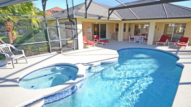 Vila, 4 quartos | Piscina