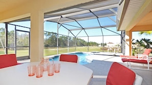 Vila, 4 quartos | Piscina