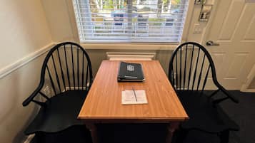 Individually decorated, iron/ironing board, free WiFi, bed sheets