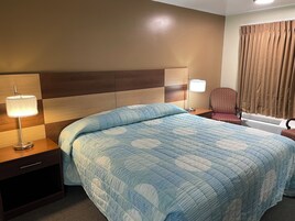 Room, 1 King Bed, Non Smoking | Laptop workspace, free WiFi