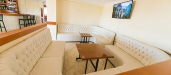 Shuhan Hotel Kabati