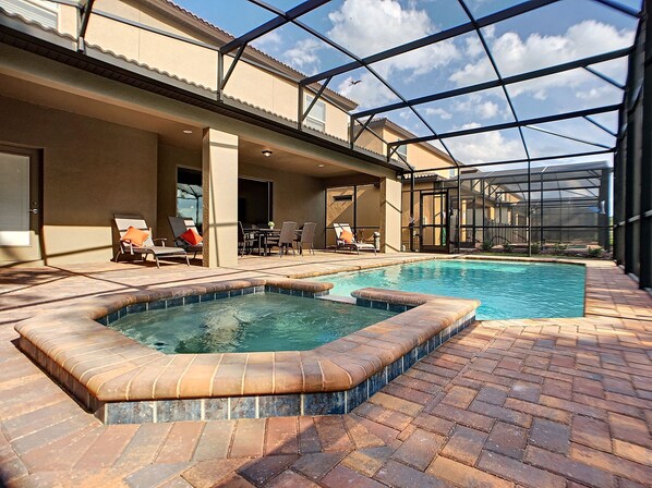 House, Multiple Beds