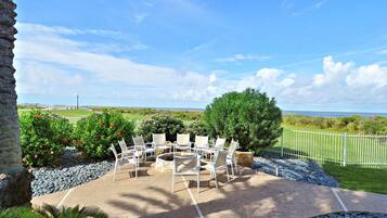 Condo, 3 Bedrooms | Balcony