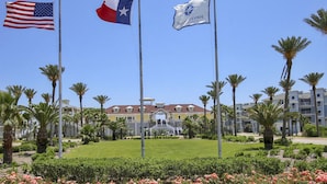 Condo, 3 Bedrooms | Exterior - Calypso Cottage (Galveston)