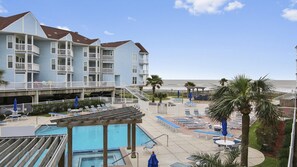 Panoraamahuoneisto, 2 makuuhuonetta | Uima-allas | Ulkouima-allas