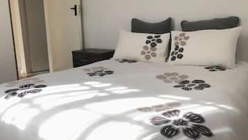 2 dormitorios, tabla de planchar con plancha, wifi y ropa de cama