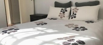 2 Bedroom House in Meer En See South Africa